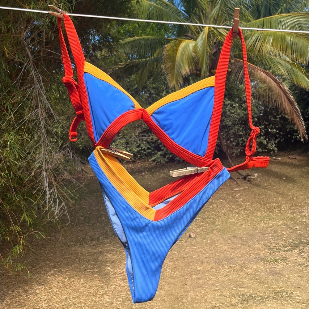 Women’s Size XL ONEONE Bikini in Cayman